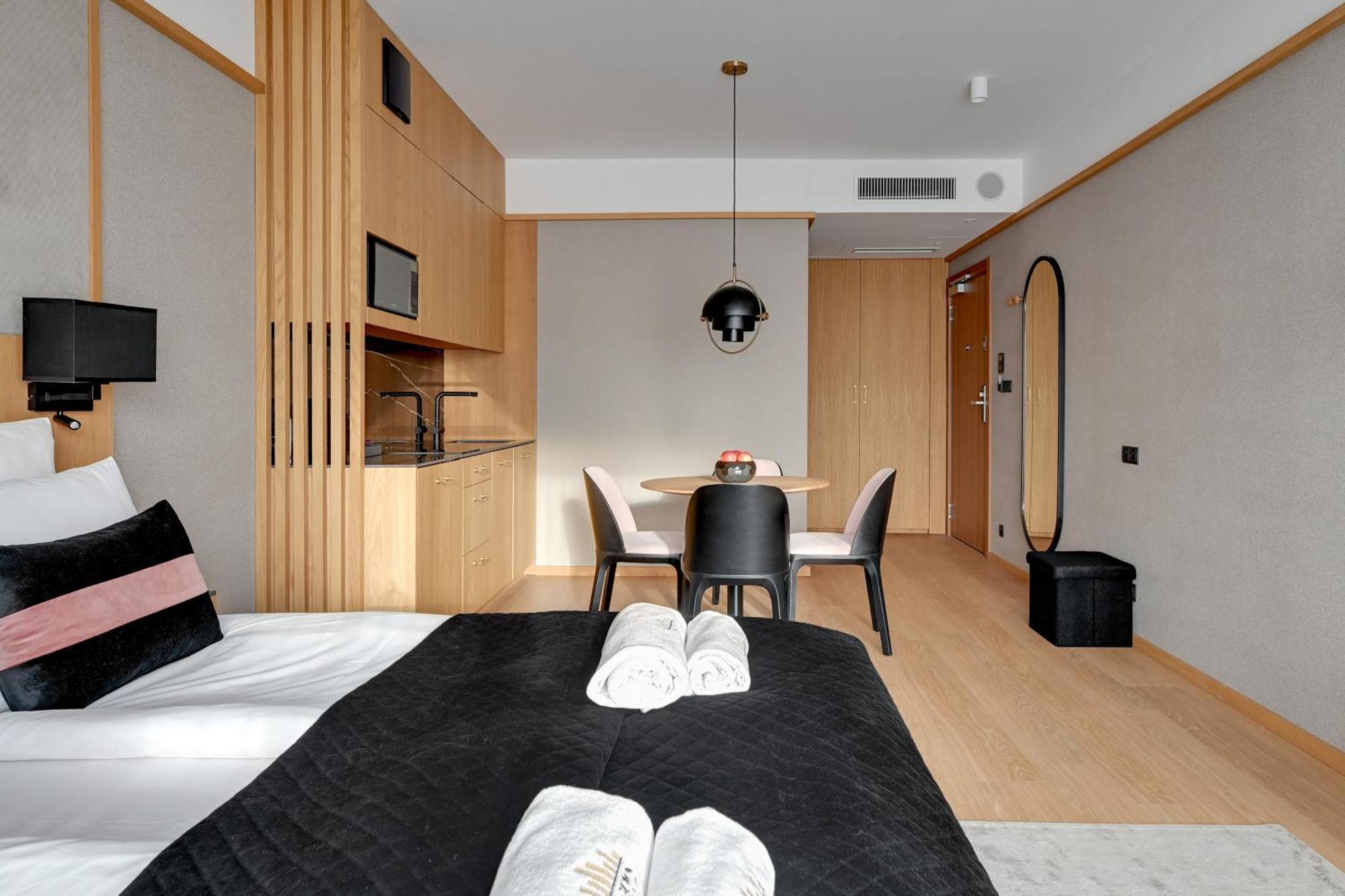 Deo Plaza Riverside & Radisson Spa By Downtown Apartments Гданьск Номер фото
